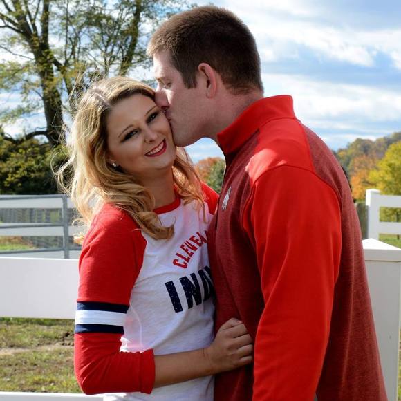 Meet your Posher, Lauren - Picture 3 of 3